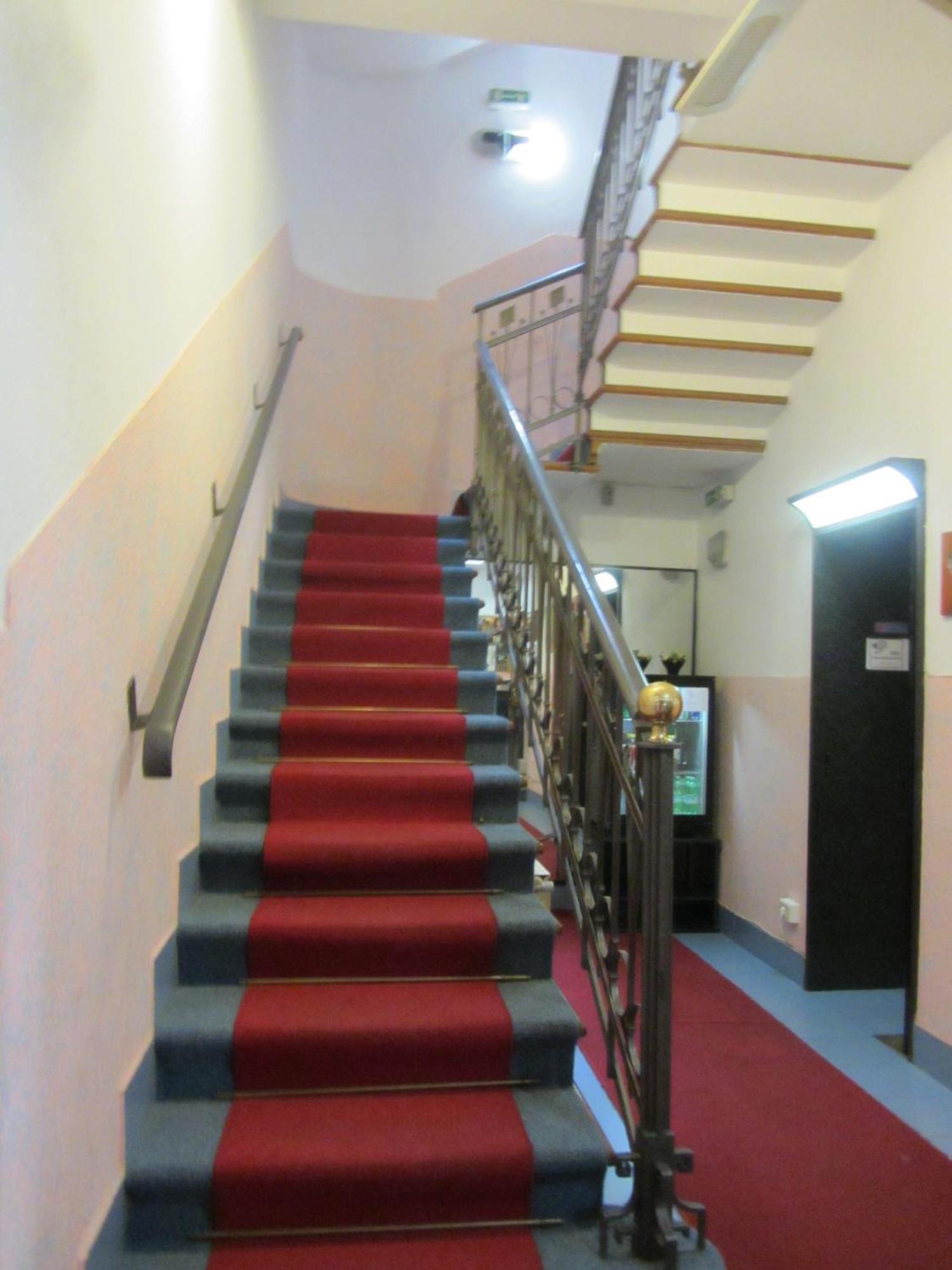 Hotel Nizza Milan Bagian luar foto