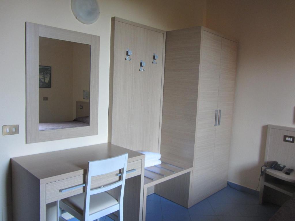 Hotel Nizza Milan Bagian luar foto